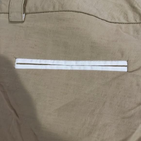 Alice and Olivia Bermuda khaki shorts - Picture 3 of 4